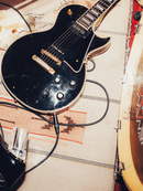 Electric Wood Room 1015 Eau de Parfum